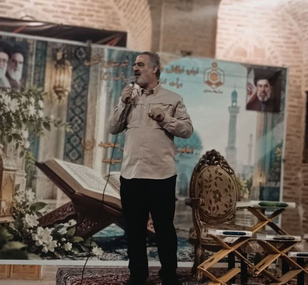 تلاوت قاری بین‌المللی قرآن در آستان امامزاده تفرش