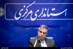 اولین حضور رسمی استاندار مرکزی در جلسات کاری پس از مصدومیت در سانحه رانندگی