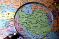 ضعف سیاسی یک کشور وجود خواص ضعیف و بی بصیرت است