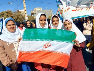 حضور مردم تفرش در راهپیمایی ۱۳ آبان