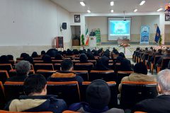 جشن انقلاب همزمان با عملیات والفجر۸ در تفرش برگزار شد